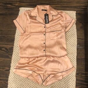 Satin pajama set ! Brand new size 4